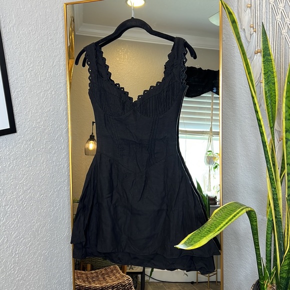 House of CB 'Tilly' Black Pin Tuck Mini Dress NWOT - Picture 8 of 12